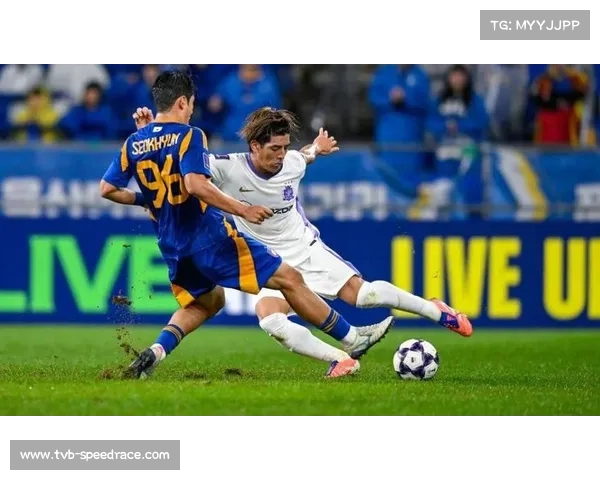 弗拉门戈门将罗西神扑，力保球门不失